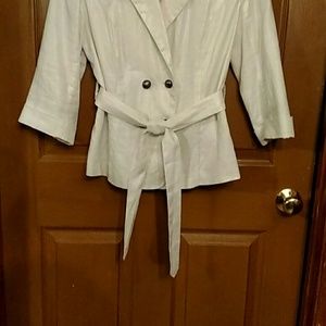 Merona 3/4 sleeve shimmery pearl-colored jacket w/belt - size M